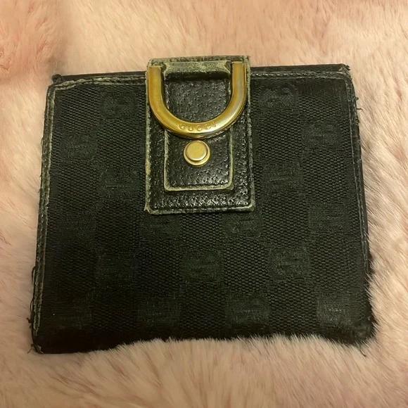 Gucci wallet - Picture 1 of 11